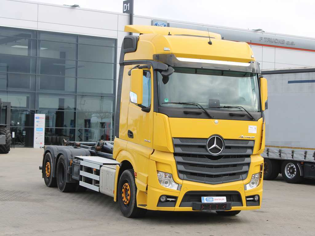 Mercedes-Benz Actros 2548, 6X2, EURO 6, RETARDER, INDEPENDENT AIR CONDITIONING, NAVIGATION - Horgos rakodó teherautó: 3 kép. Mercedes-Benz Actros 2548, 6X2, EURO 6, RETARDER, INDEPENDENT AIR CONDITIONING, NAVIGATION - Horgos rakodó teherautó: 3 kép.