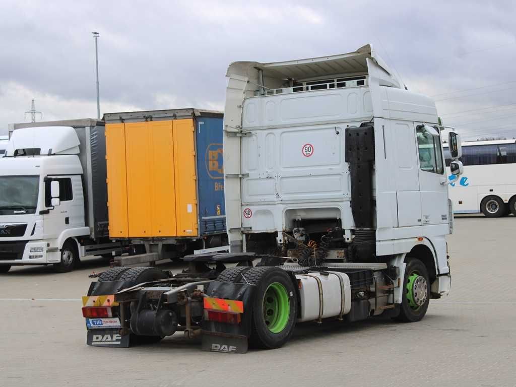 DAF XF 460, EURO 5, LOWDECK, PNEU 80% - Nyergesvontató: 3 kép. DAF XF 460, EURO 5, LOWDECK, PNEU 80% - Nyergesvontató: 3 kép.