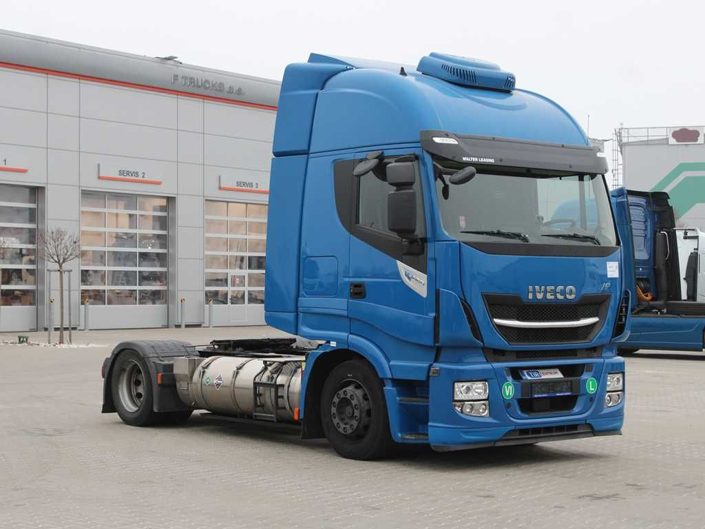 Iveco STRALIS 460, EURO 6, LNG, LOWDECK, RETARDER - Nyergesvontató: 2 kép. Iveco STRALIS 460, EURO 6, LNG, LOWDECK, RETARDER - Nyergesvontató: 2 kép.
