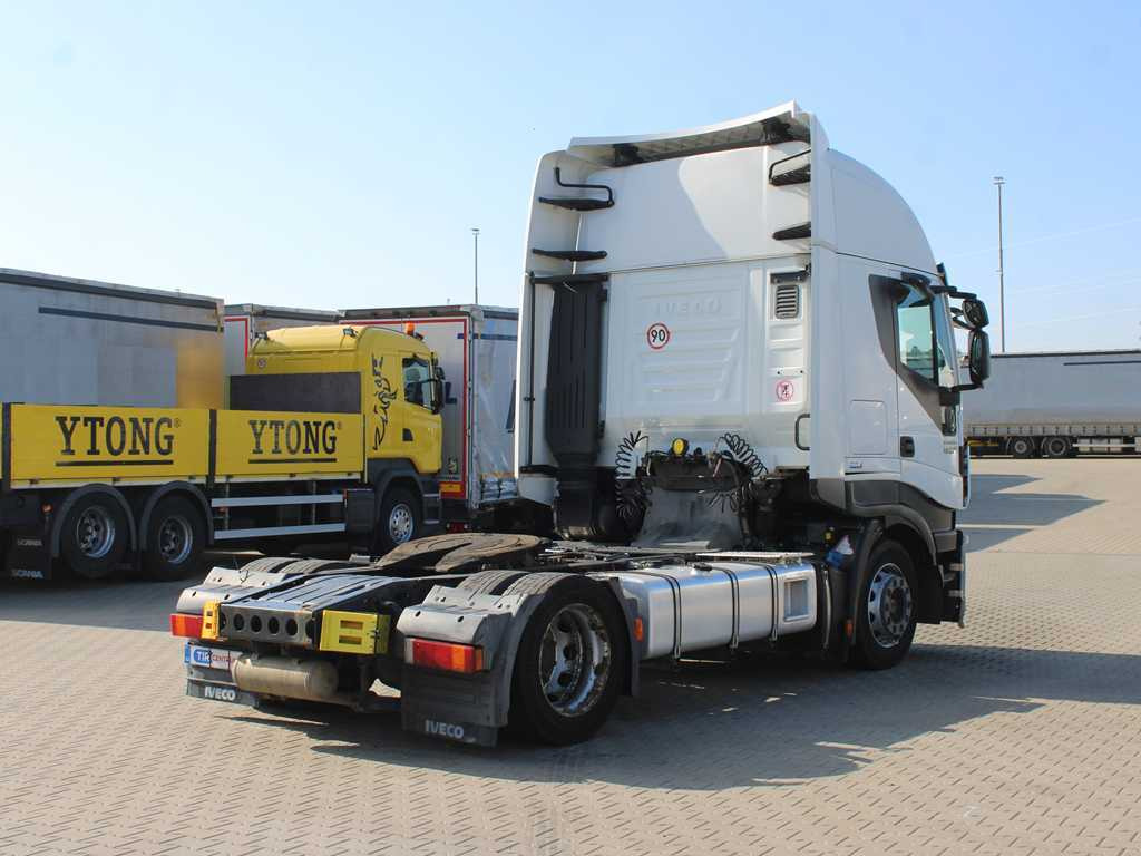 Iveco Stralis 480, EURO 6, LOW DECK - Nyergesvontató: 4 kép. Iveco Stralis 480, EURO 6, LOW DECK - Nyergesvontató: 4 kép.