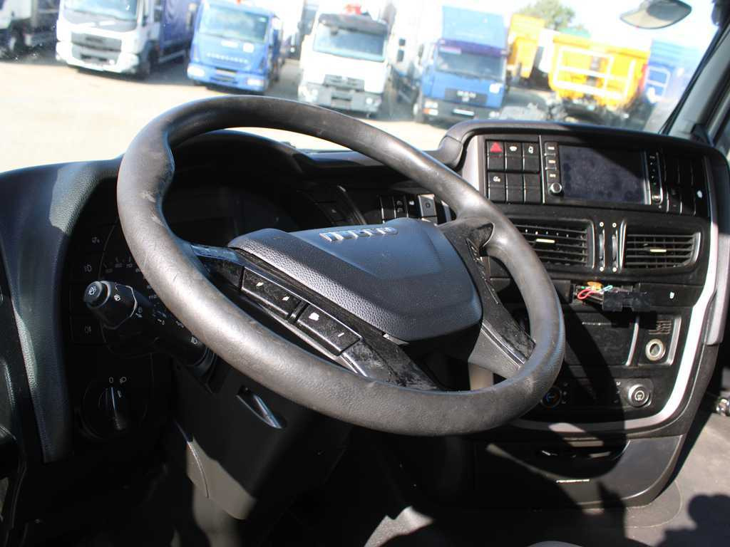 Nyergesvontató Iveco Stralis 480, EURO 6, LOW DECK: 7 kép.