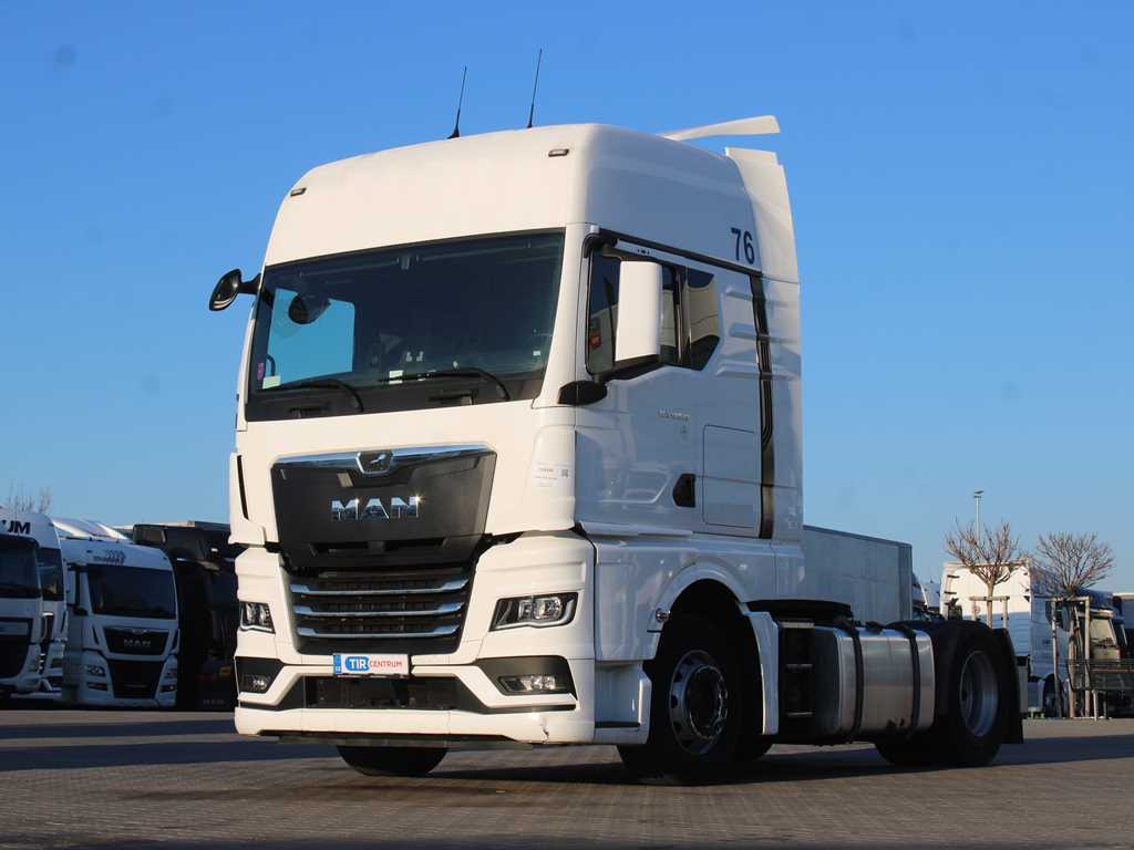 MAN TGX 18.510, EURO 6, TIRES 80% - Nyergesvontató: 1 kép. MAN TGX 18.510, EURO 6, TIRES 80% - Nyergesvontató: 1 kép.