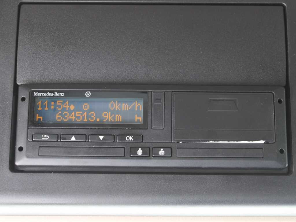Nyergesvontató Mercedes-Benz Actros 1848, EURO 6, GIGA SPACE, NAVIGATION, LOWDECK: 17 kép.
