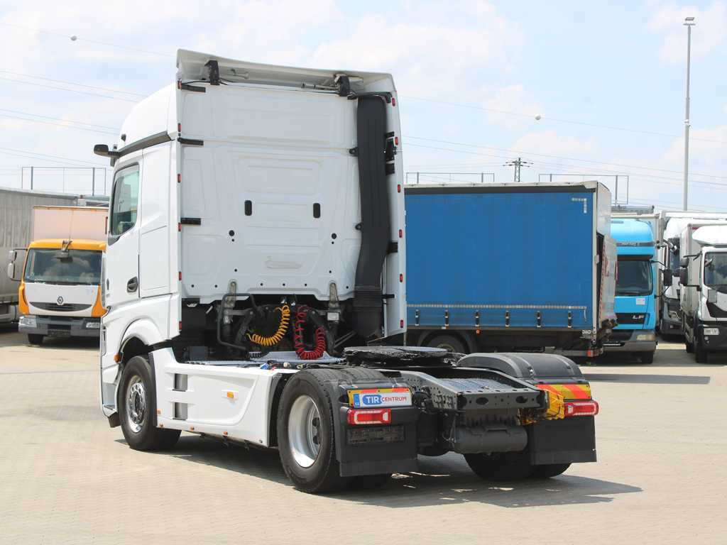 Mercedes-Benz Actros 1851, EURO 6, RETARDER, INDEPENDENT AIR CONDITIONING - Nyergesvontató: 5 kép. Mercedes-Benz Actros 1851, EURO 6, RETARDER, INDEPENDENT AIR CONDITIONING - Nyergesvontató: 5 kép.
