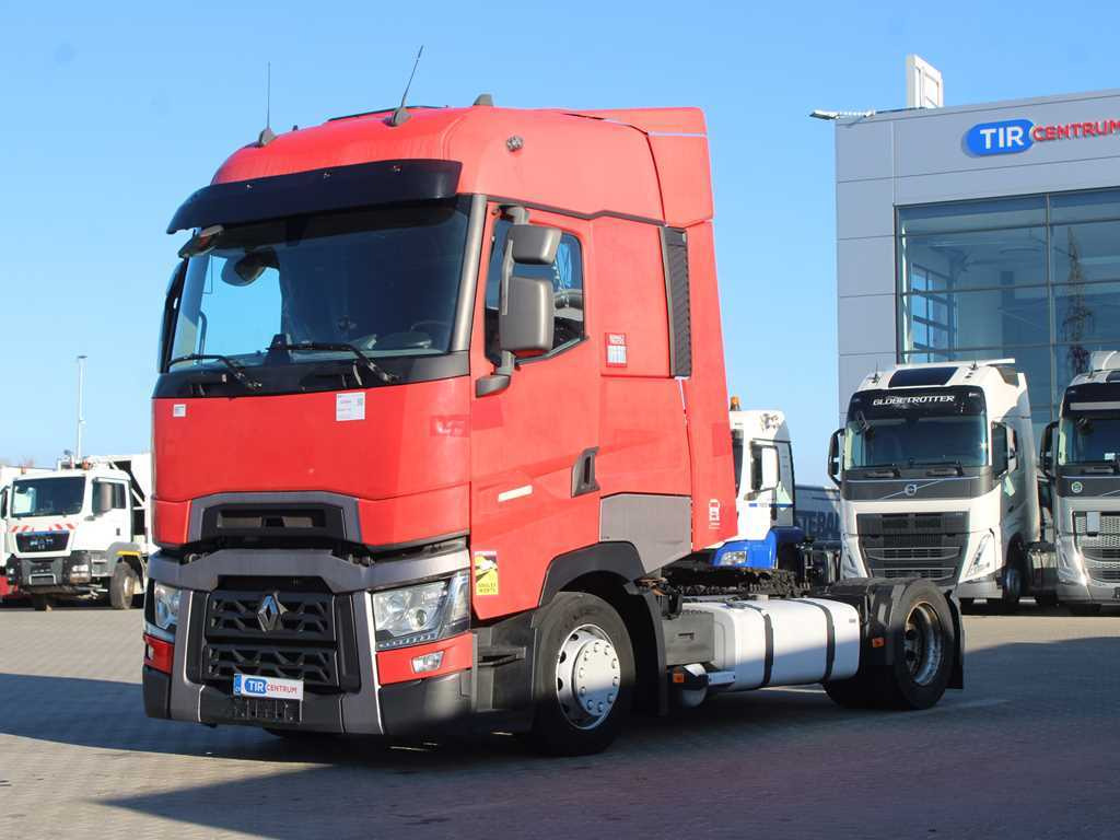 Renault T 520, EURO 6, LOWDECK, TIRES 80% - Nyergesvontató: 1 kép. Renault T 520, EURO 6, LOWDECK, TIRES 80% - Nyergesvontató: 1 kép.