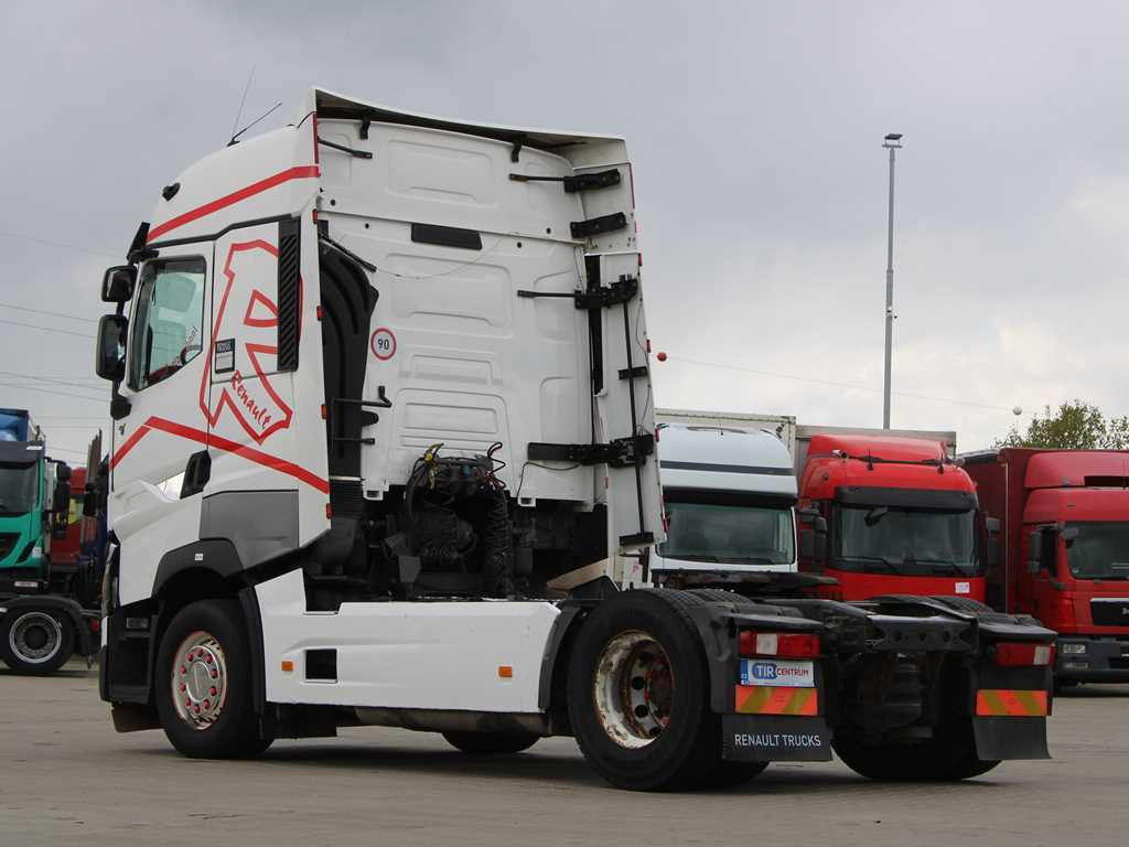 Renault T520 COMFORT, EURO 6 - Nyergesvontató: 5 kép. Renault T520 COMFORT, EURO 6 - Nyergesvontató: 5 kép.