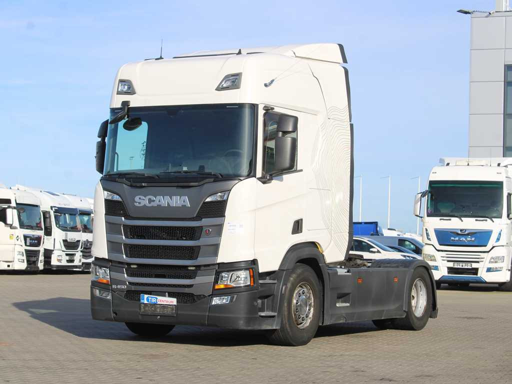 Scania R 450, DOUBLE CIRCUIT HYDRAULIC, RETARDER, EURO 6 - Nyergesvontató: 1 kép. Scania R 450, DOUBLE CIRCUIT HYDRAULIC, RETARDER, EURO 6 - Nyergesvontató: 1 kép.