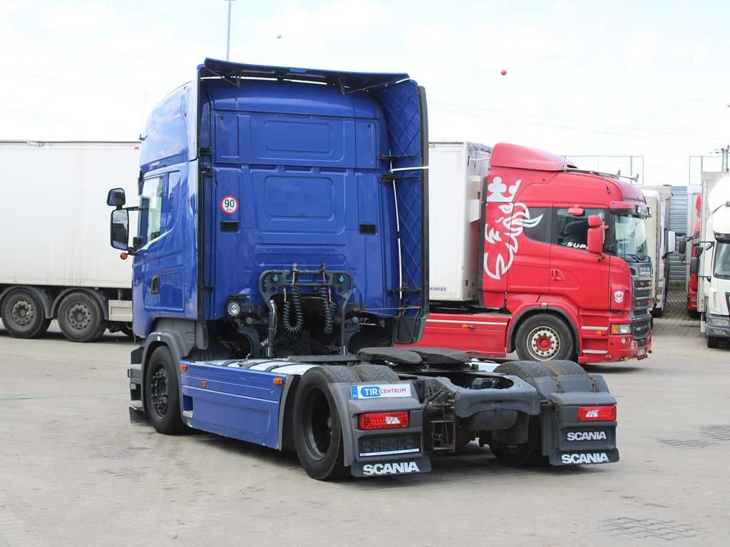 Scania R410, EURO 6, LOWDECK, RETARDER, NAVIGATION - Nyergesvontató: 4 kép. Scania R410, EURO 6, LOWDECK, RETARDER, NAVIGATION - Nyergesvontató: 4 kép.
