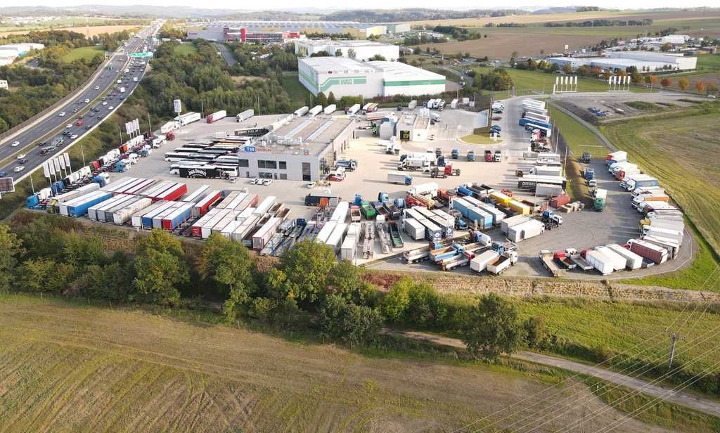 Scania R410, EURO 6, LOWDECK, RETARDER, NAVIGATION - Nyergesvontató: 5 kép. Scania R410, EURO 6, LOWDECK, RETARDER, NAVIGATION - Nyergesvontató: 5 kép.