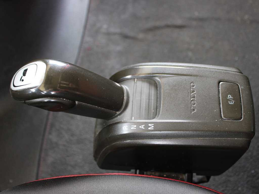 Nyergesvontató Volvo FH 460 4X2, VEB+, EURO 6, HYDRAULIC: 13 kép.