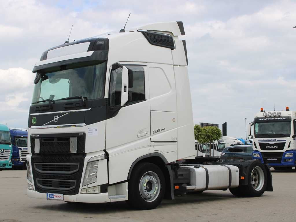 Volvo FH 500, EURO 6, LOWDECK, VEB +, I-PARK COOL - Nyergesvontató: 1 kép. Volvo FH 500, EURO 6, LOWDECK, VEB +, I-PARK COOL - Nyergesvontató: 1 kép.