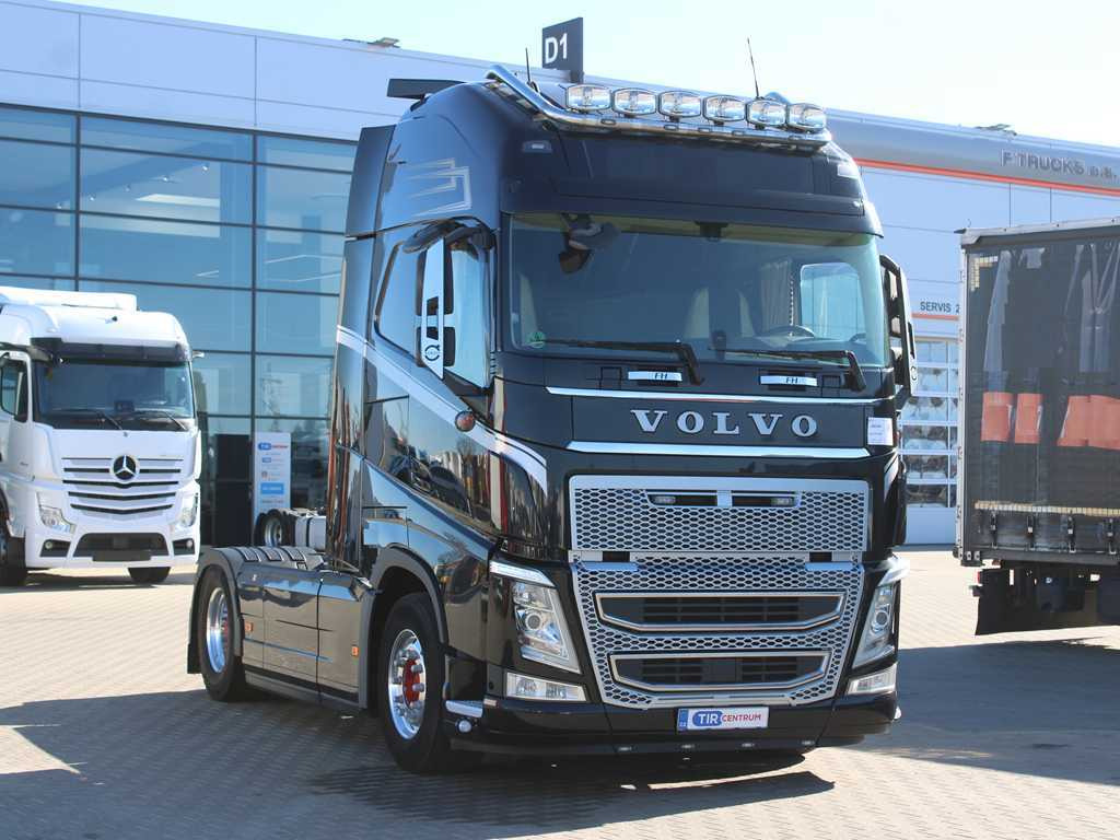 Volvo FH 500, EURO 6, VEB + - Nyergesvontató: 3 kép. Volvo FH 500, EURO 6, VEB + - Nyergesvontató: 3 kép.