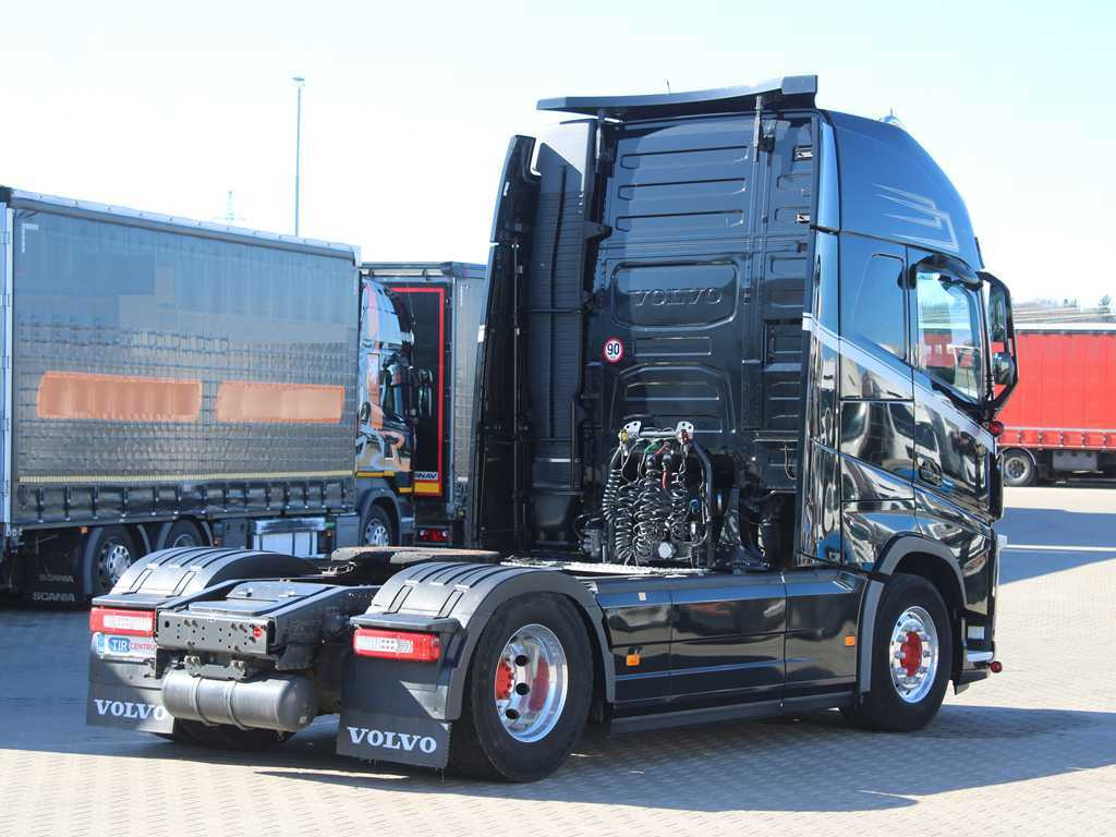 Volvo FH 500, EURO 6, VEB + - Nyergesvontató: 4 kép. Volvo FH 500, EURO 6, VEB + - Nyergesvontató: 4 kép.