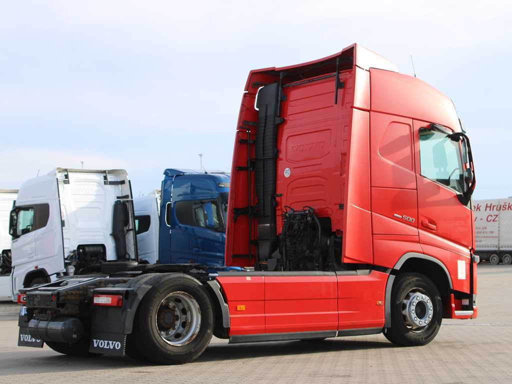 Volvo FH 500, EURO 6, VEB + - Nyergesvontató: 4 kép. Volvo FH 500, EURO 6, VEB + - Nyergesvontató: 4 kép.