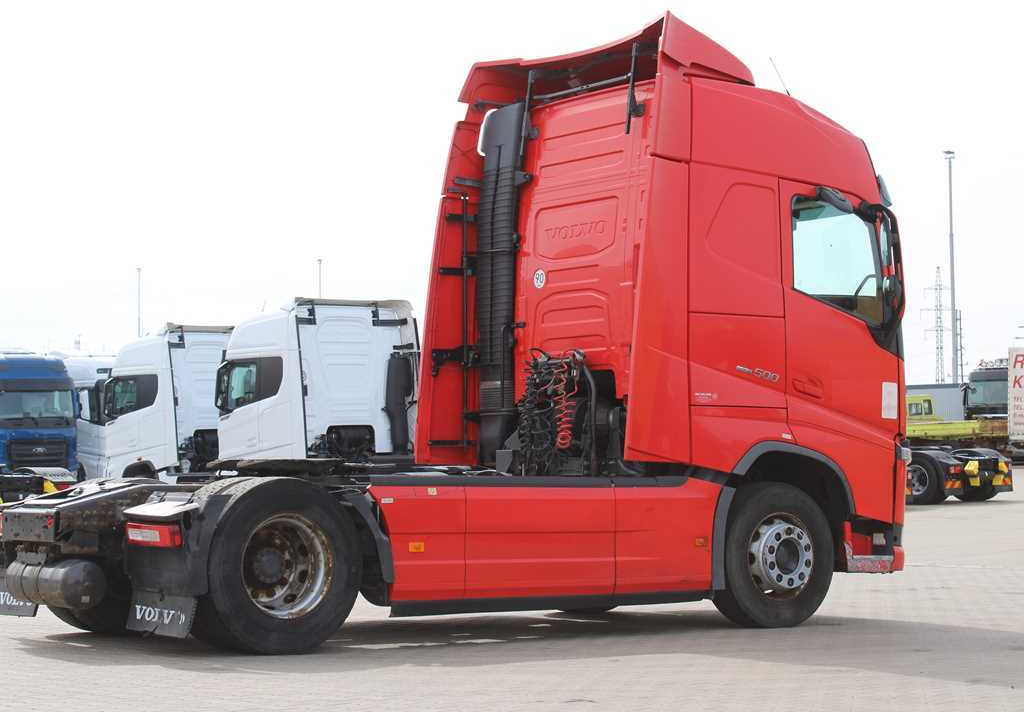 Volvo FH 500, EURO 6, VEB + - Nyergesvontató: 4 kép. Volvo FH 500, EURO 6, VEB + - Nyergesvontató: 4 kép.