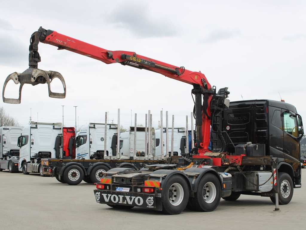 Volvo FH 540, 6X4, VEB+, Crane EPSILON Q170Z96 - Nyergesvontató: 3 kép. Volvo FH 540, 6X4, VEB+, Crane EPSILON Q170Z96 - Nyergesvontató: 3 kép.