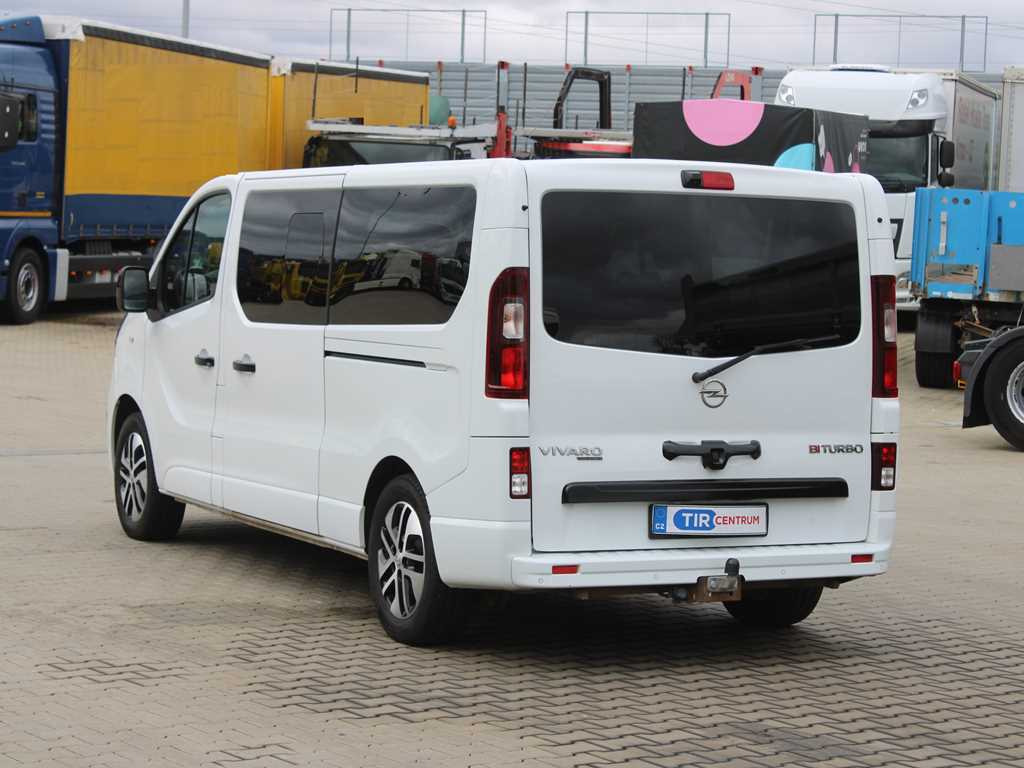 Opel VIVARO-B, 7 SEATS - Kisbusz: 5 kép. Opel VIVARO-B, 7 SEATS - Kisbusz: 5 kép.
