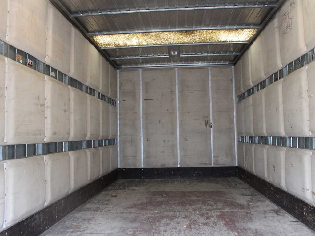 Dobozos kisteherautó Renault MASCOTT 160.65 P 4X2, EURO 3, TAIL LIFT Renault MASCOTT 160.65 P 4X2, EURO 3, TAIL LIFT: 6 kép.