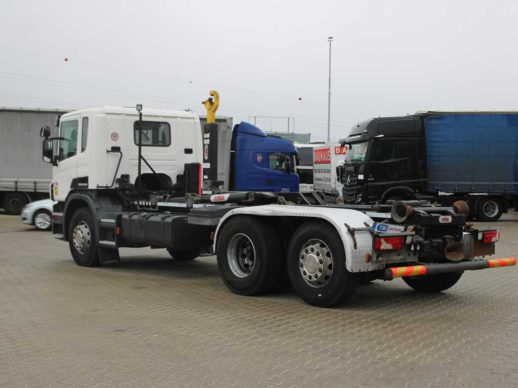 Scania P410, EURO 5, 6X2, CONTAINER HOOK CARRIER, LIFTING AXLE - Horgos rakodó teherautó: 5 kép. Scania P410, EURO 5, 6X2, CONTAINER HOOK CARRIER, LIFTING AXLE - Horgos rakodó teherautó: 5 kép.