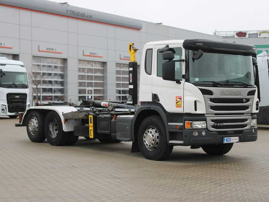 Scania P410, EURO 5, 6X2, HOOK CONTAINER, LIFTING AXLE - Horgos rakodó teherautó: 2 kép. Scania P410, EURO 5, 6X2, HOOK CONTAINER, LIFTING AXLE - Horgos rakodó teherautó: 2 kép.