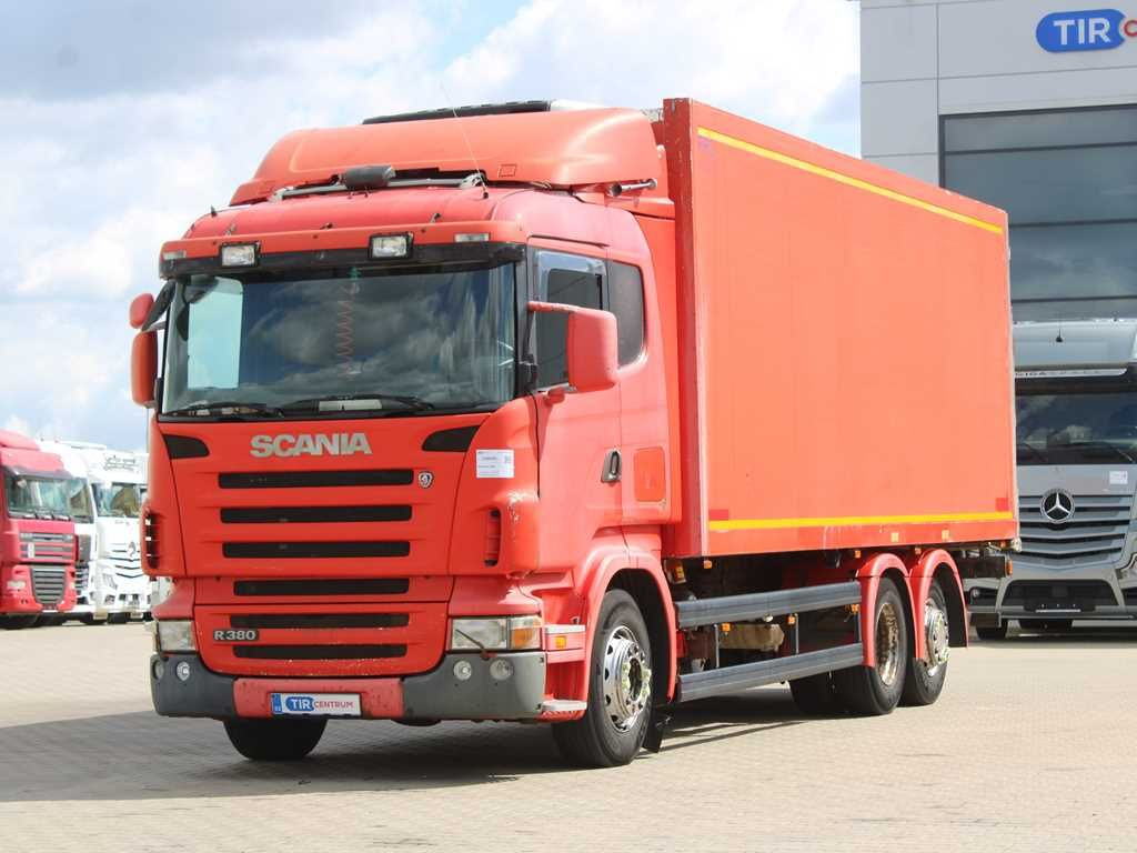 Scania R 380,TAIL LIFT,TWO CHAMBER.CARRIER SUPRA 850 mt - Hűtős teherautó: 1 kép. Scania R 380,TAIL LIFT,TWO CHAMBER.CARRIER SUPRA 850 mt - Hűtős teherautó: 1 kép.