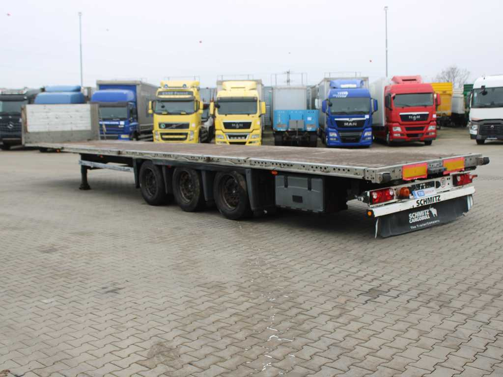 Schmitz CARGOBULL SCB *S3T, LIFTING AXLE, MULTILOCK - Platós félpótkocsi: 5 kép. Schmitz CARGOBULL SCB *S3T, LIFTING AXLE, MULTILOCK - Platós félpótkocsi: 5 kép.