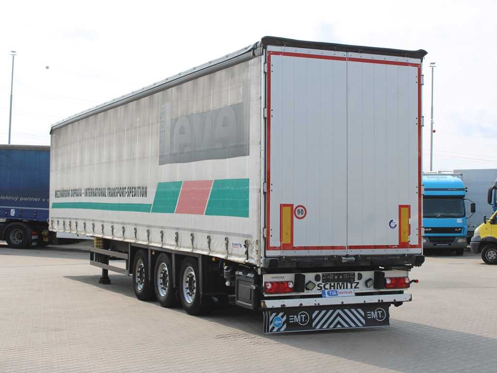 Schmitz Cargobull SCS 24/L, MULTILOCK, LIFTING AXLE - Ponyvás félpótkocsi: 4 kép. Schmitz Cargobull SCS 24/L, MULTILOCK, LIFTING AXLE - Ponyvás félpótkocsi: 4 kép.