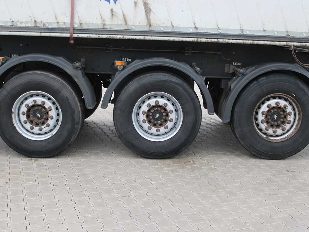Schmitz Cargobull SKI 24 SL 10.5, AXLES 9t, LIFTING AXLE lízing Schmitz Cargobull SKI 24 SL 10.5, AXLES 9t, LIFTING AXLE: 9 kép.