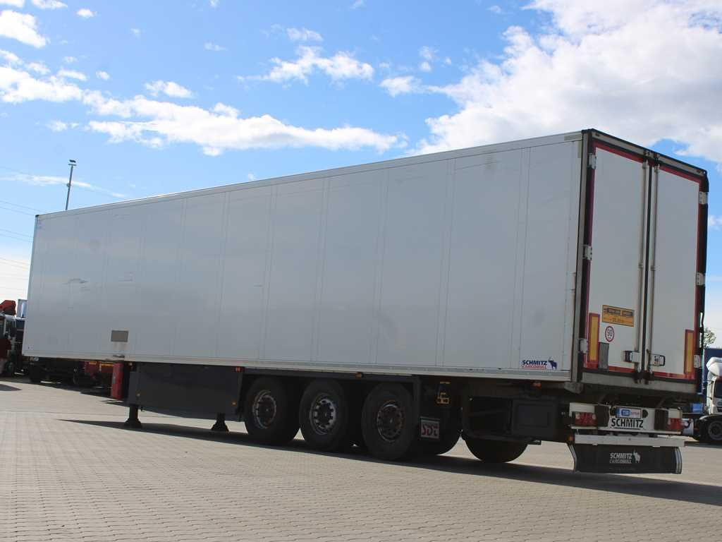 Schmitz Cargobull SKO 24/L - 13.4 FP 60 COOL, CARRIER 6760mth - Félpótkocsi dobozos: 4 kép. Schmitz Cargobull SKO 24/L - 13.4 FP 60 COOL, CARRIER 6760mth - Félpótkocsi dobozos: 4 kép.