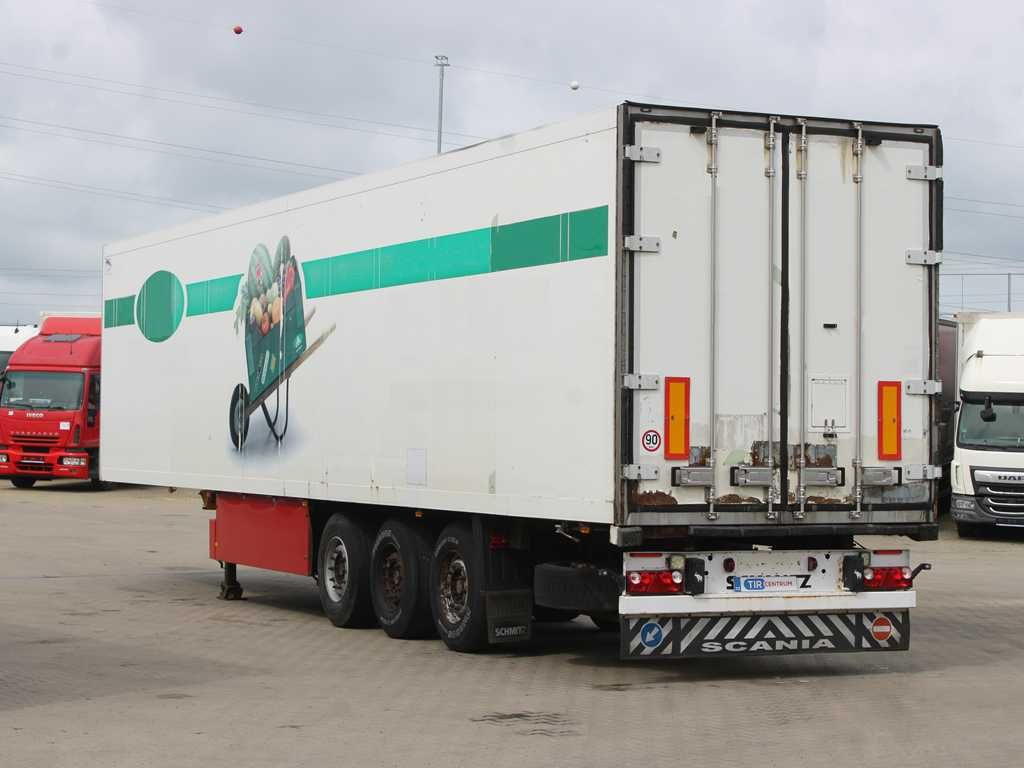 Schmitz Cargobull SKO 24, LIFTING AXLE, SAF, CARRIER - Félpótkocsi dobozos: 4 kép. Schmitz Cargobull SKO 24, LIFTING AXLE, SAF, CARRIER - Félpótkocsi dobozos: 4 kép.