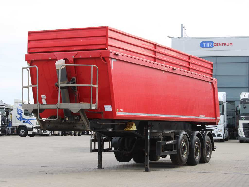 Schwarzmüller KIS 3/E, 2X LIFT AXLE, SAF, 46m³ - Félpótkocsi billenőplatós: 1 kép. Schwarzmüller KIS 3/E, 2X LIFT AXLE, SAF, 46m³ - Félpótkocsi billenőplatós: 1 kép.