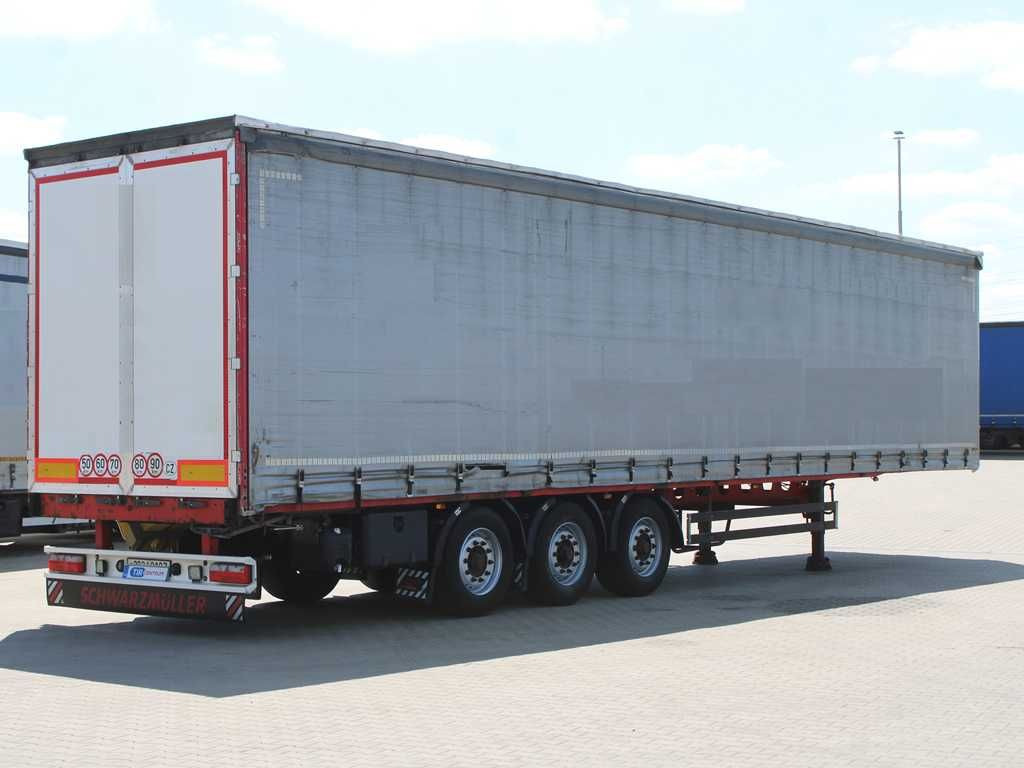 Schwarzmüller SPA 3/E, LIFTING AXLE - Ponyvás félpótkocsi: 3 kép. Schwarzmüller SPA 3/E, LIFTING AXLE - Ponyvás félpótkocsi: 3 kép.