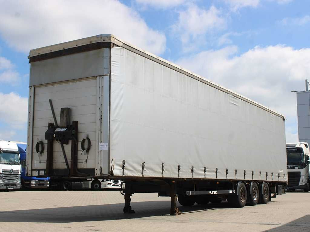 Schwarzmüller SPA 3/E, LOWDECK, MULTILOCK, LIFTING AXLE - Ponyvás félpótkocsi: 1 kép. Schwarzmüller SPA 3/E, LOWDECK, MULTILOCK, LIFTING AXLE - Ponyvás félpótkocsi: 1 kép.