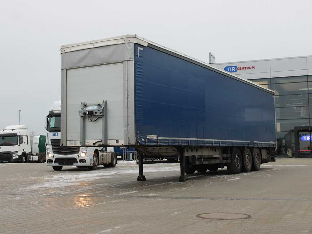 Schwarzmüller SPA 3/E, MULTILOCK, LIFTING AXLE, SAF, MULDA - Ponyvás félpótkocsi: 1 kép. Schwarzmüller SPA 3/E, MULTILOCK, LIFTING AXLE, SAF, MULDA - Ponyvás félpótkocsi: 1 kép.