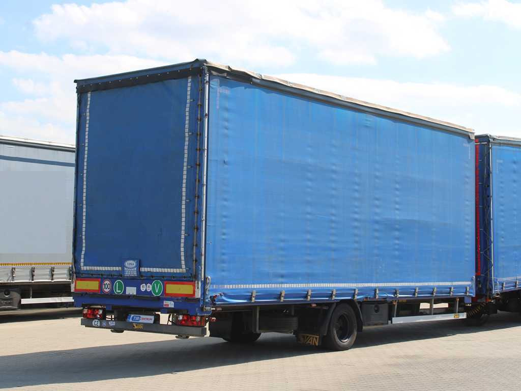 Swan CHT101 - Ponyvás pótkocsi: 2 kép. Swan CHT101 - Ponyvás pótkocsi: 2 kép.