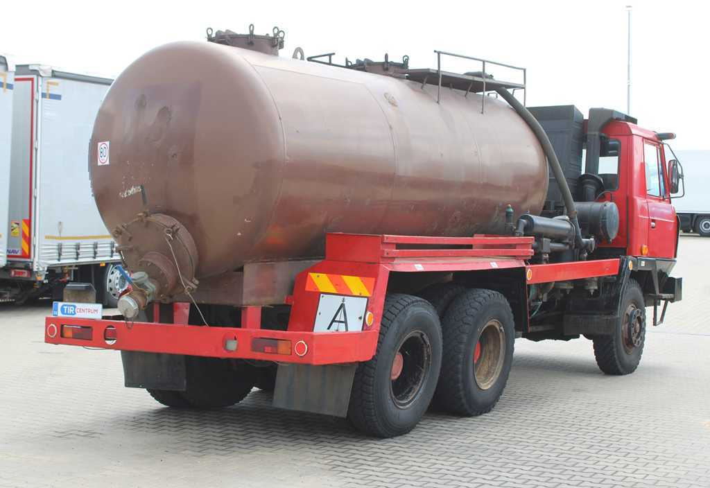 Tatra T815, 6X6, 11m³, FUEL TRUCK - Tartályos teherautó: 4 kép. Tatra T815, 6X6, 11m³, FUEL TRUCK - Tartályos teherautó: 4 kép.