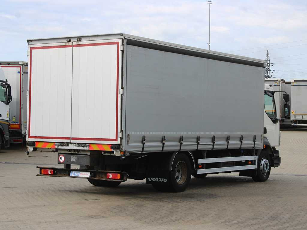 Volvo FL 240, EURO 5 - Ponyvás teherautó: 4 kép. Volvo FL 240, EURO 5 - Ponyvás teherautó: 4 kép.