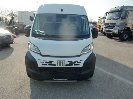 Fiat Ducato MAXI L3H2 140Ps, Klima, Rückfahrkamera, Automatik - Furgon: 2 kép. Fiat Ducato MAXI L3H2 140Ps, Klima, Rückfahrkamera, Automatik - Furgon: 2 kép.