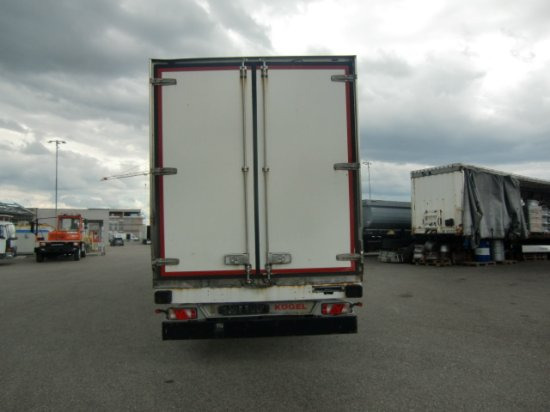 Kögel SVKA 24 Carrier Maxima1300 ,Doppelstock - Félpótkocsi hőszigetelt: 5 kép. Kögel SVKA 24 Carrier Maxima1300 ,Doppelstock - Félpótkocsi hőszigetelt: 5 kép.