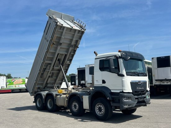 MAN TGS 35.470 3-Seitenkipper, 8x4 ,Meiller-Kipper - Billenőplatós teherautó: 3 kép. MAN TGS 35.470 3-Seitenkipper, 8x4 ,Meiller-Kipper - Billenőplatós teherautó: 3 kép.