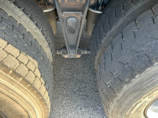 Billenőplatós teherautó MAN TGX 26.400  Kipper, Retarder, E5 + EEV, Getreideschieber: 10 kép.