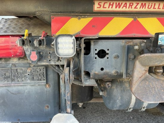 Billenőplatós teherautó MAN TGX 26.400  Kipper, Retarder, E5 + EEV, Getreideschieber: 11 kép.