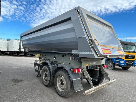 Meiller MHPS15/18 25m³ Liftachse - Félpótkocsi billenőplatós: 4 kép. Meiller MHPS15/18 25m³ Liftachse - Félpótkocsi billenőplatós: 4 kép.