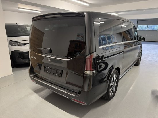 Mercedes-Benz EQV 300 AVANTGARDE, Lang , 7 Sitzer - Autó: 4 kép. Mercedes-Benz EQV 300 AVANTGARDE, Lang , 7 Sitzer - Autó: 4 kép.