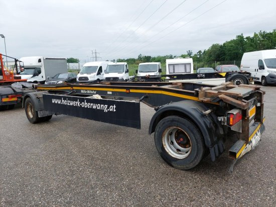 Müller-Mitteltal ,Abrollanhänger - Multiliftes/ Konténerszállító pótkocsi: 2 kép. Müller-Mitteltal ,Abrollanhänger - Multiliftes/ Konténerszállító pótkocsi: 2 kép.