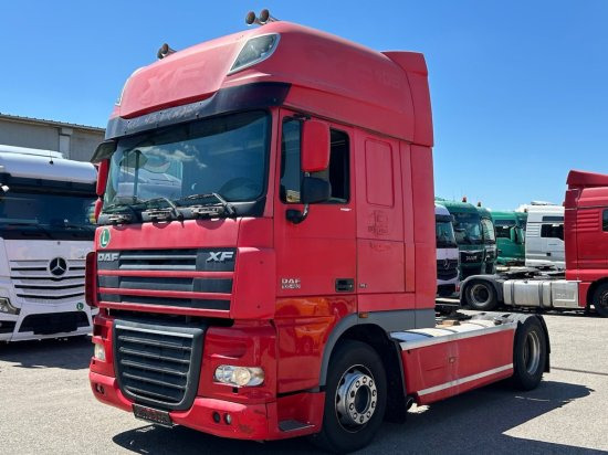 DAF XF 105.460 SSC, E5 - Nyergesvontató: 1 kép. DAF XF 105.460 SSC, E5 - Nyergesvontató: 1 kép.