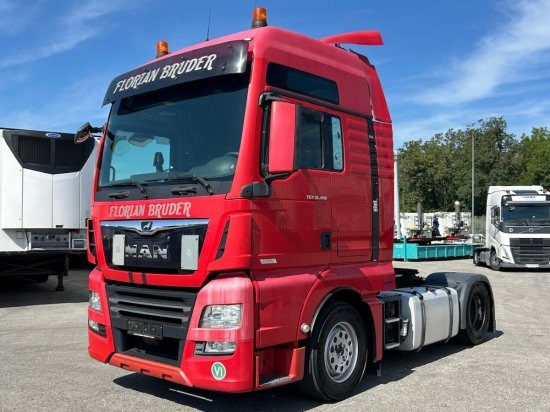MAN TGX 18.460 4x2, XXL, Intarder, Automatik, - Nyergesvontató: 1 kép. MAN TGX 18.460 4x2, XXL, Intarder, Automatik, - Nyergesvontató: 1 kép.