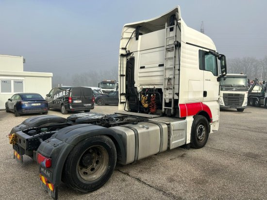 MAN TGX 18.460 XLX Intarder, E6, JM 782996 - Nyergesvontató: 4 kép. MAN TGX 18.460 XLX Intarder, E6, JM 782996 - Nyergesvontató: 4 kép.