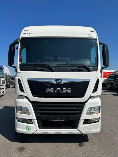 MAN TGX 18.500 XLX, Standklima, Retarder E6 - Nyergesvontató: 3 kép. MAN TGX 18.500 XLX, Standklima, Retarder E6 - Nyergesvontató: 3 kép.
