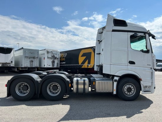 Mercedes-Benz Actros L 3351 6x4, Retarder, nur auf Miete oder Mietkauf - Nyergesvontató: 4 kép. Mercedes-Benz Actros L 3351 6x4, Retarder, nur auf Miete oder Mietkauf - Nyergesvontató: 4 kép.